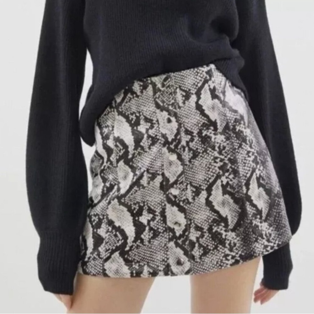 Urban Outfitters skirt- NWT